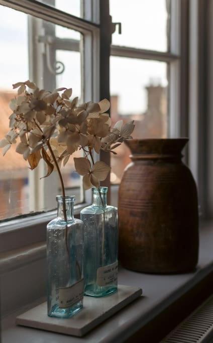 Sarah'S - A Townhouse Apartment In Georgian Holt โฮลท์ ภายนอก รูปภาพ
